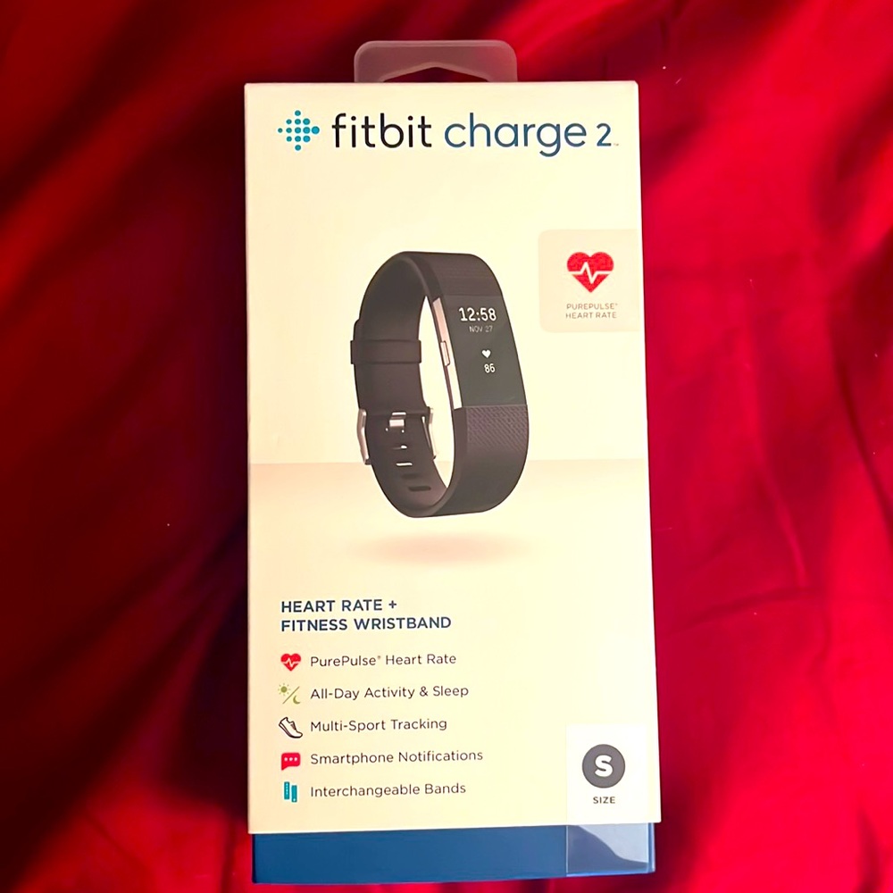 New never used Fitbit charge 2